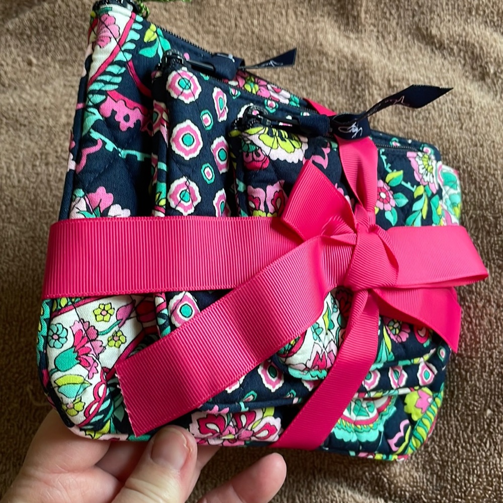 Vera Bradley Cosmetic Trio NWT - Picture 9 of 9